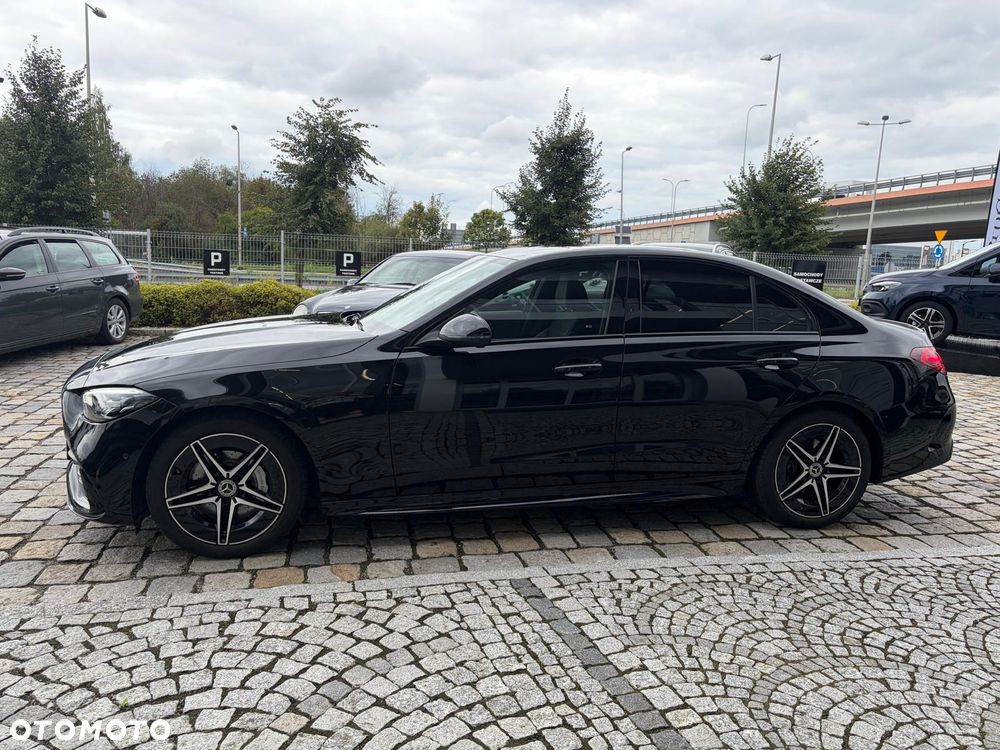 Mercedes-Benz Klasa C 180 mHEV AMG - 8