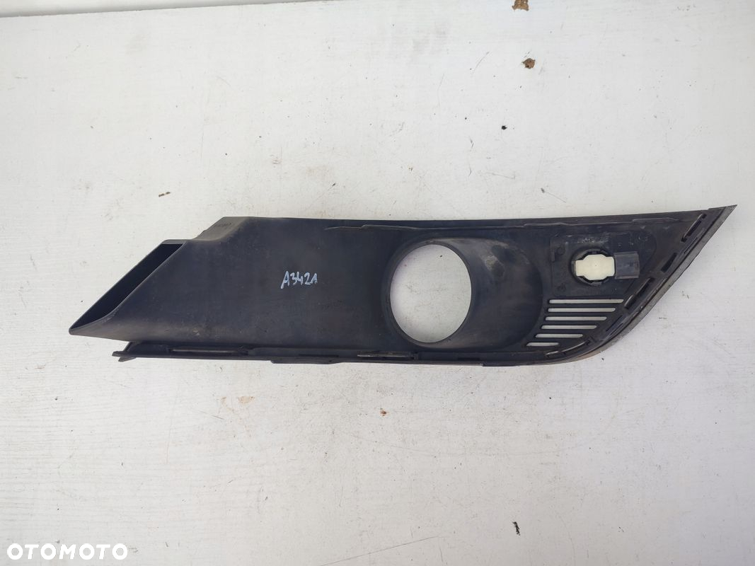 Kratka zderzaka halogenu prawy przód RENAULT MEGANE IV 253A70072R PDC - 3