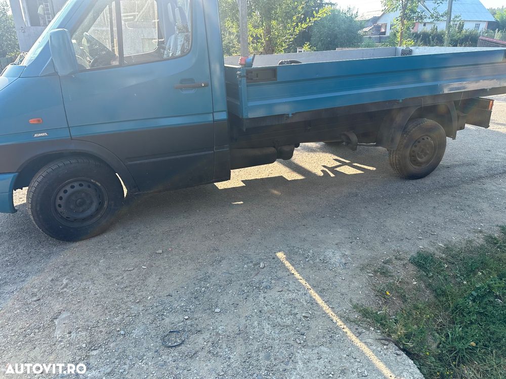 Mercedes-Benz Sprinter - 9