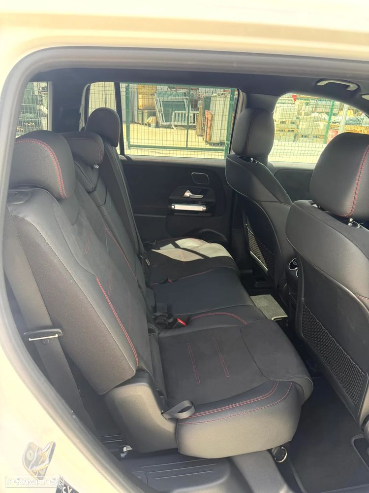 Mercedes-Benz EQB 250+ AMG Line - 24