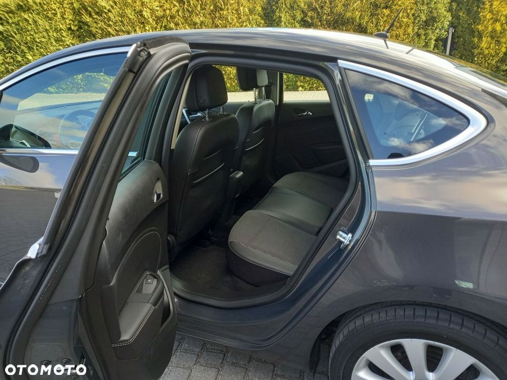 Opel Astra 1.4 Innovation - 27