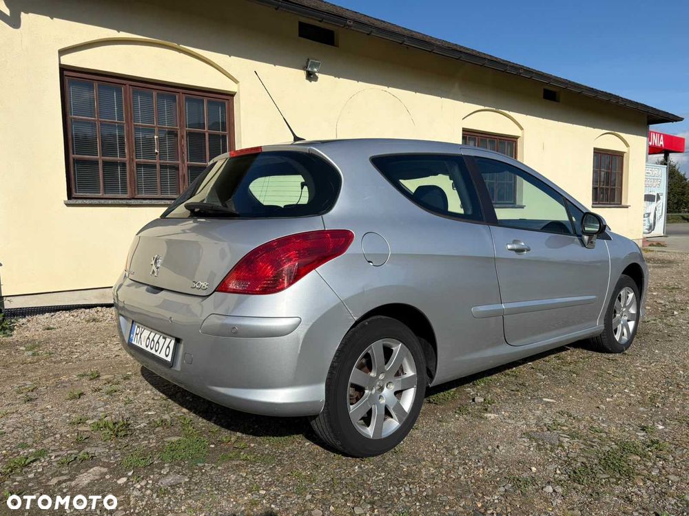 Peugeot 308 - 4