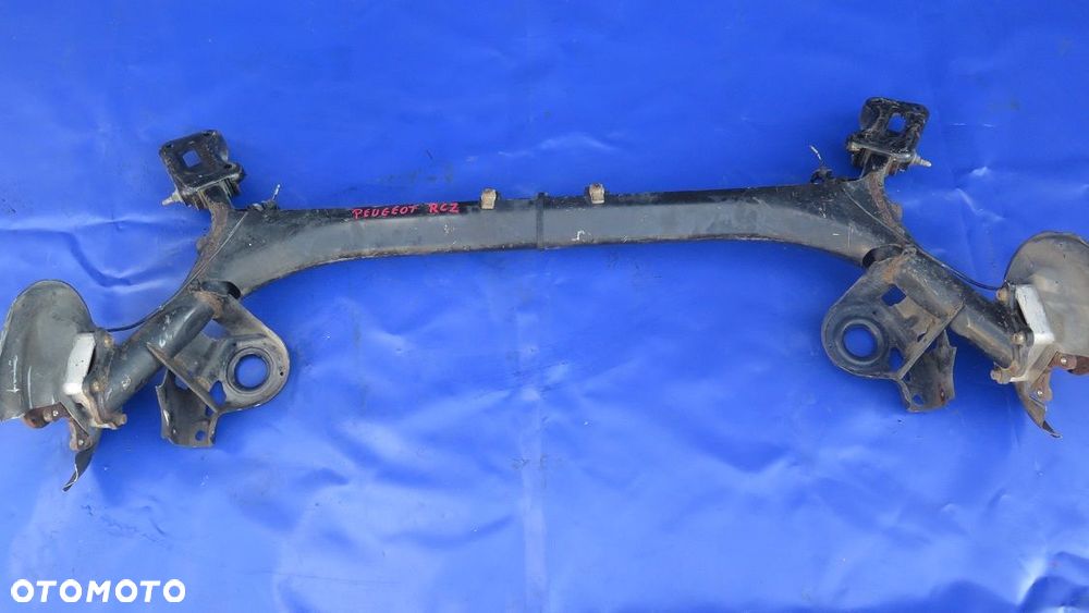 BELKA ZAWIESZENIE OŚ TYŁ PEUGEOT RCZ