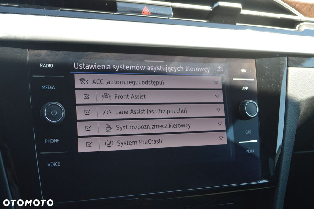 Volkswagen Arteon 2.0 TSI Elegance DSG - 25