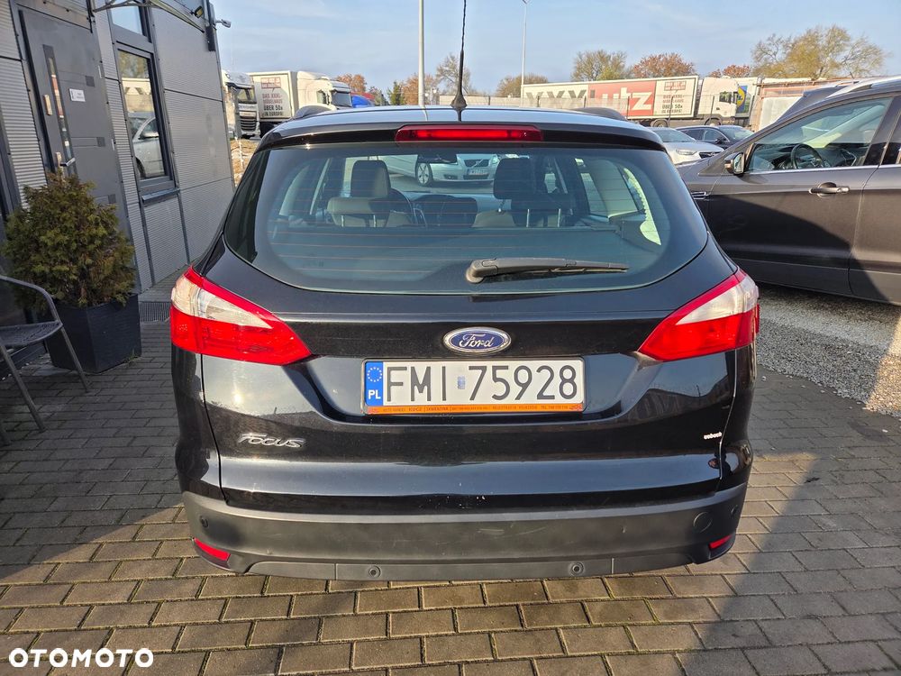 Ford Focus 1.6 TDCi DPF Start-Stopp-System Champions Edition - 8