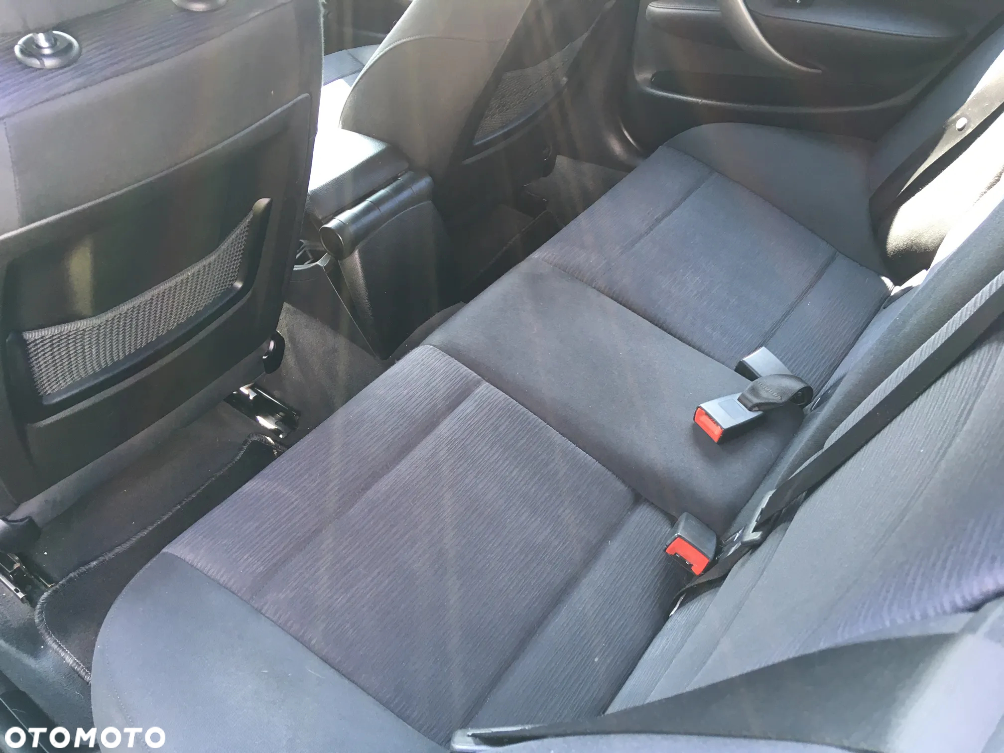 BMW Seria 1 118i - 15