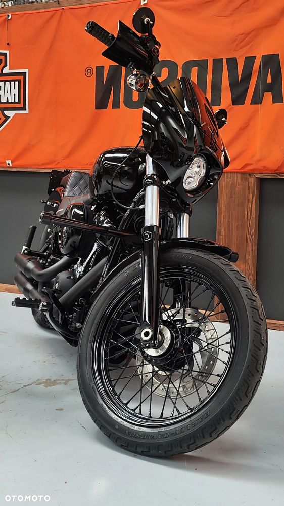Harley-Davidson Softail Street Bob - 4