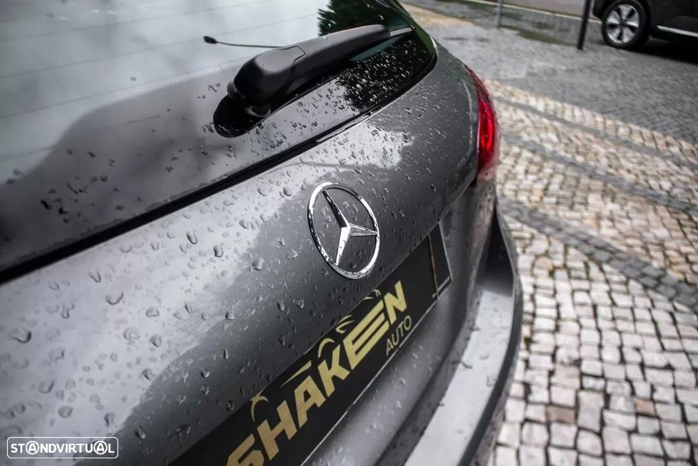 Mercedes-Benz A 250 e - 12