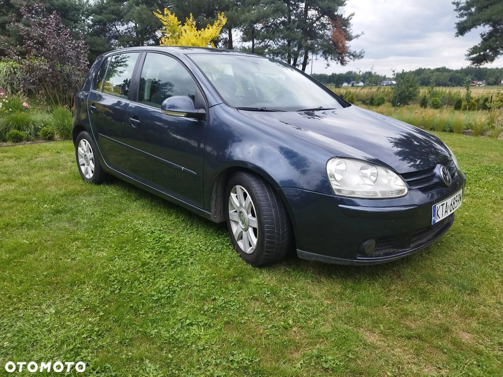 Volkswagen Golf - 1