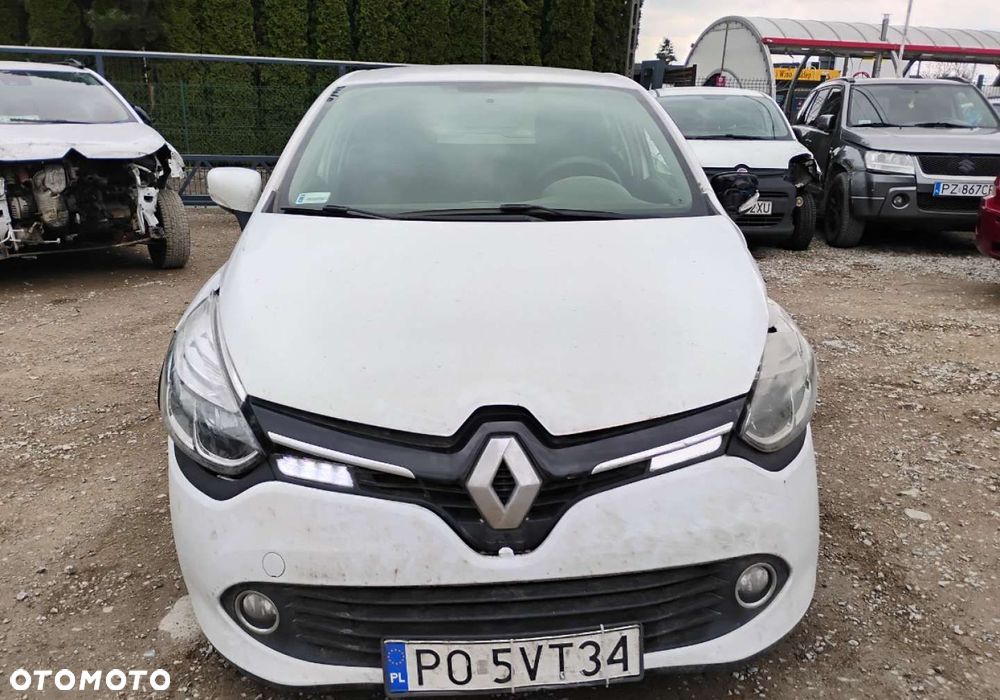 Renault Clio - 19