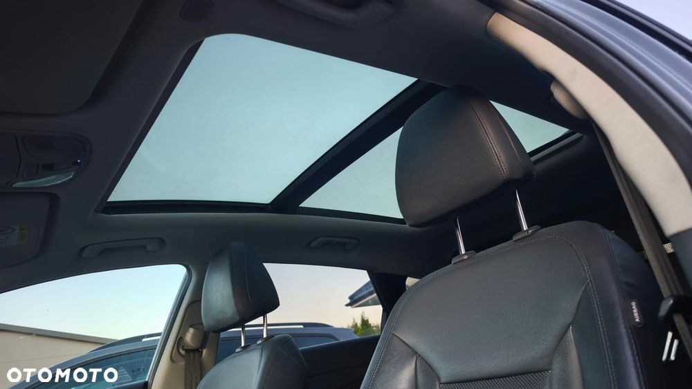 Hyundai i40 Kombi 2.0 Automatik Premium - 8