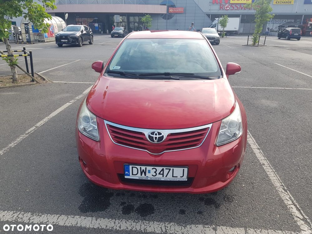 Toyota Avensis 1.8 Sol - 2