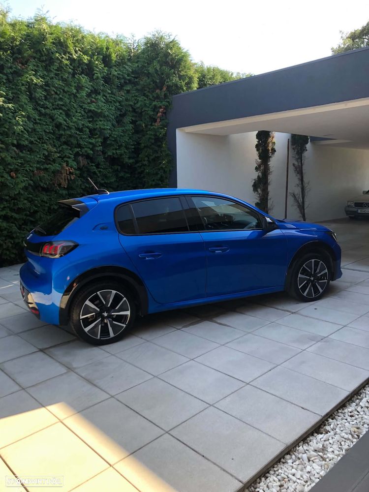 Peugeot e-208 GT Pack - 6