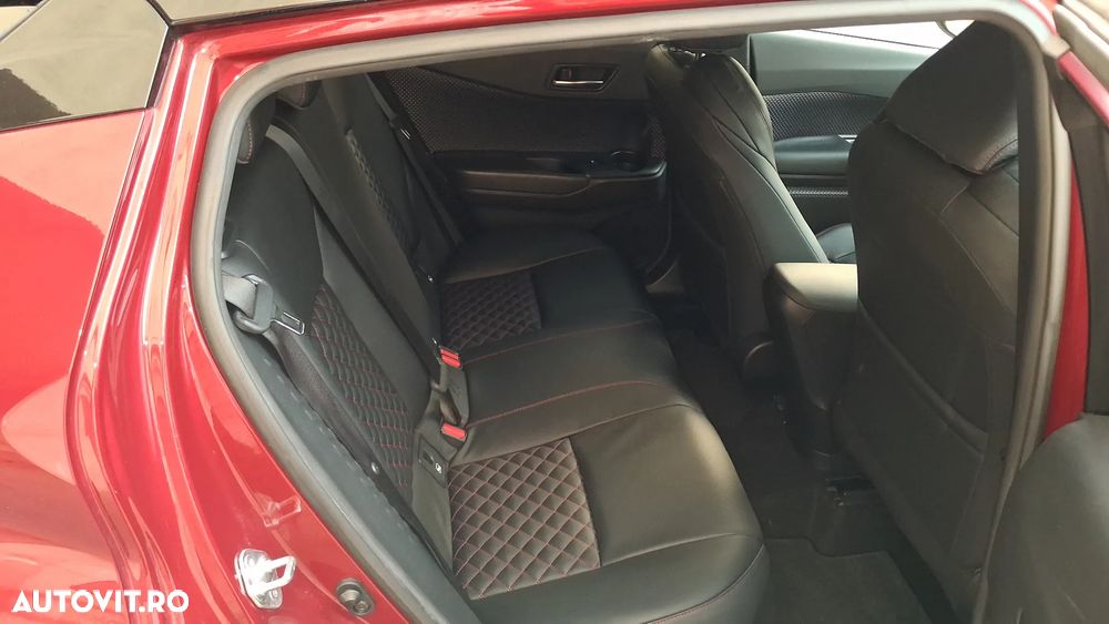 Toyota C-HR Style Selection - 6