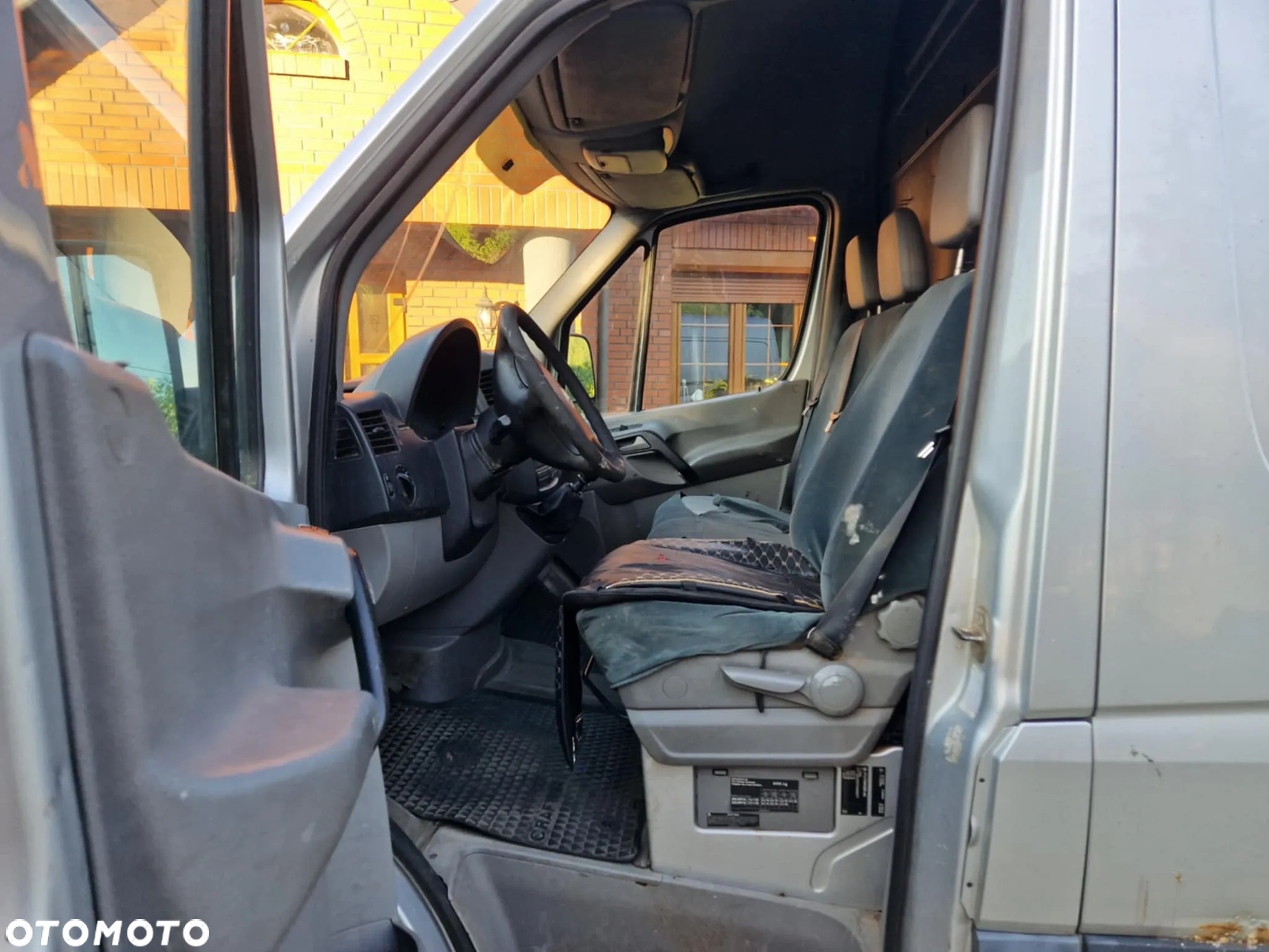 Volkswagen Crafter - 13