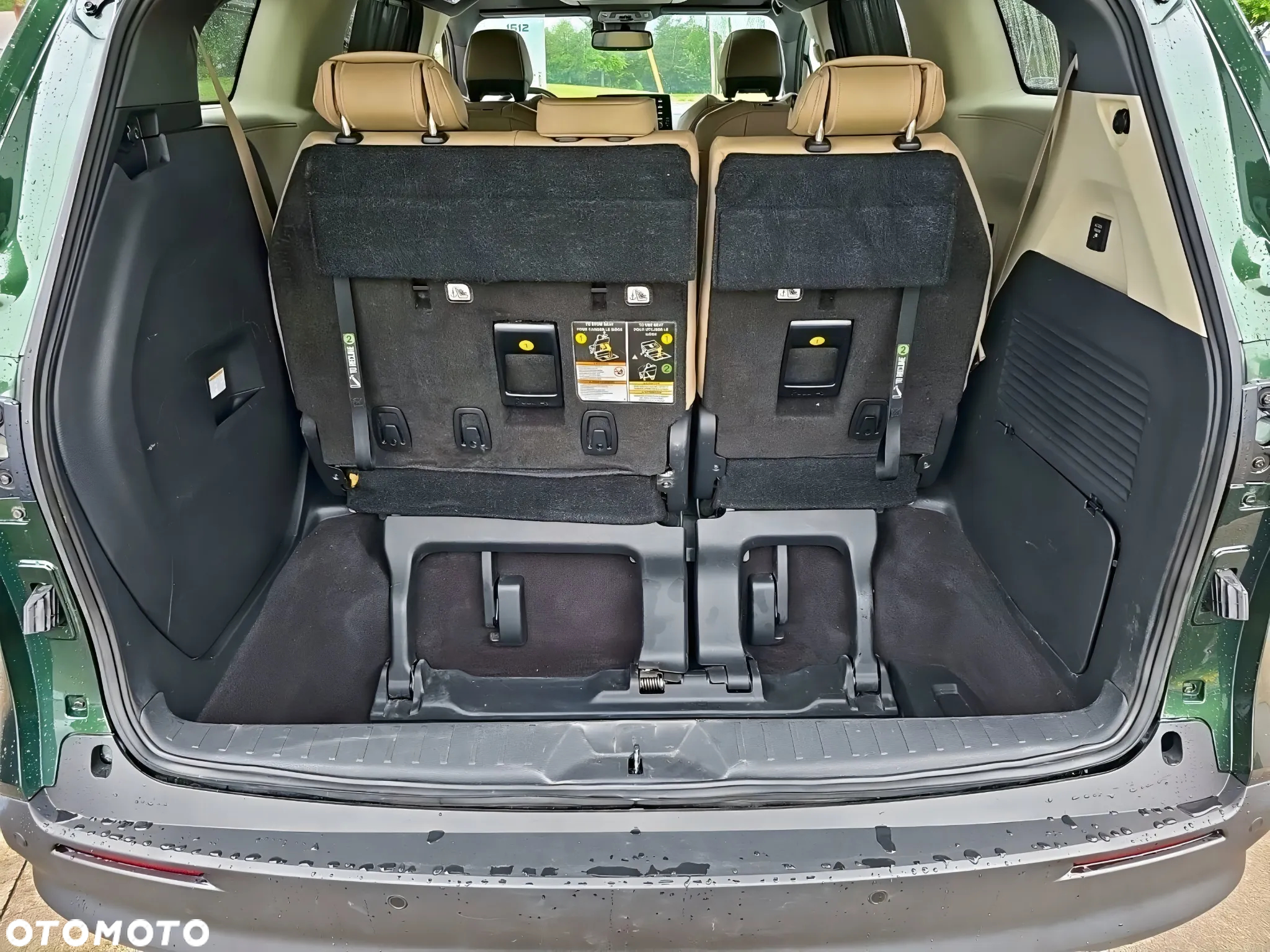 Toyota Sienna 2.7 - 9