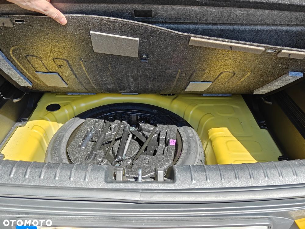 Kia Stonic 1.4 L - 7