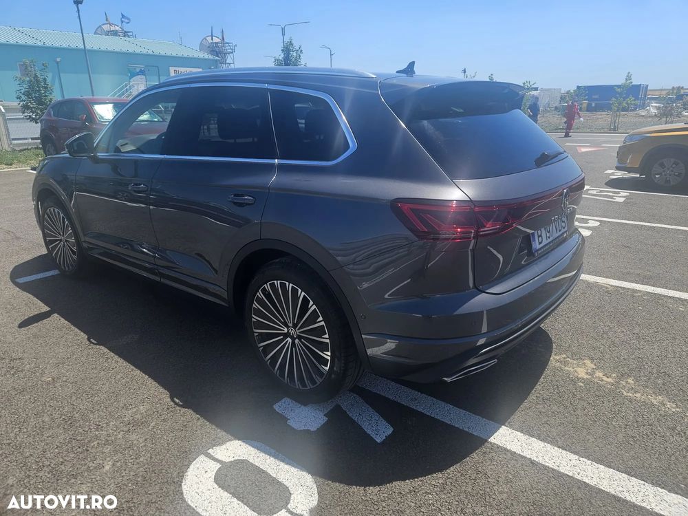 Volkswagen Touareg V6 TDI Elegance - 10