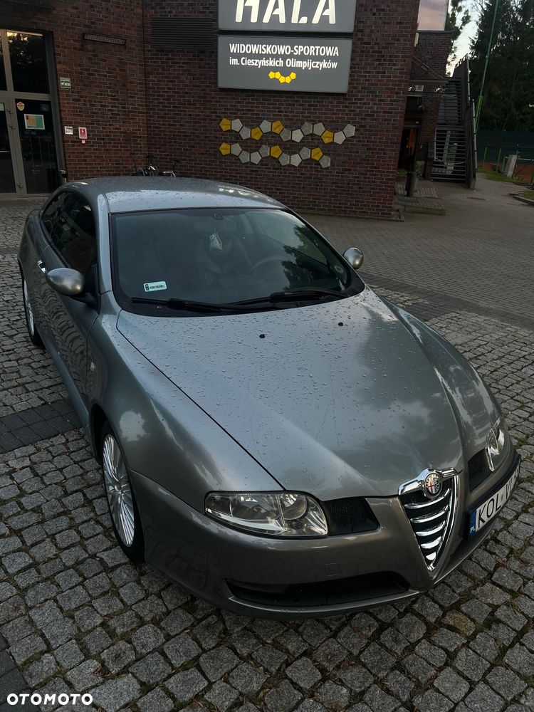 Alfa Romeo GT - 3