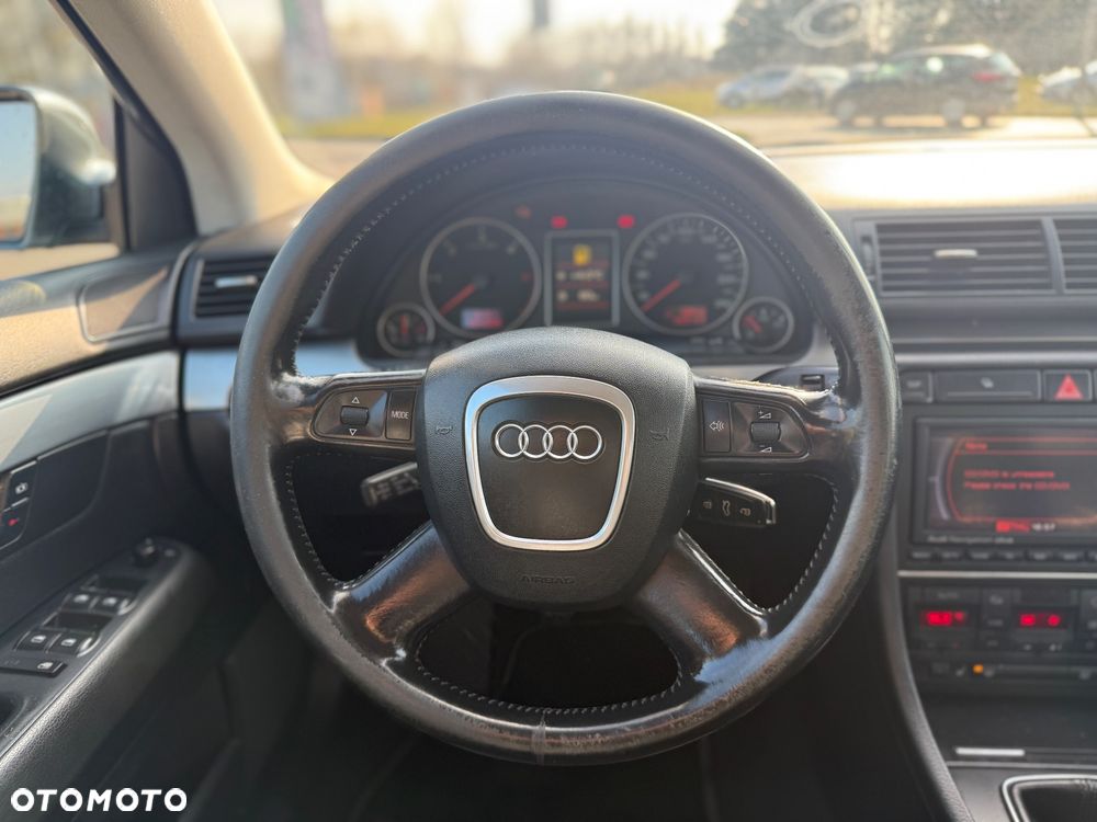 Audi A4 Avant 3.0 TDI quattro - 26