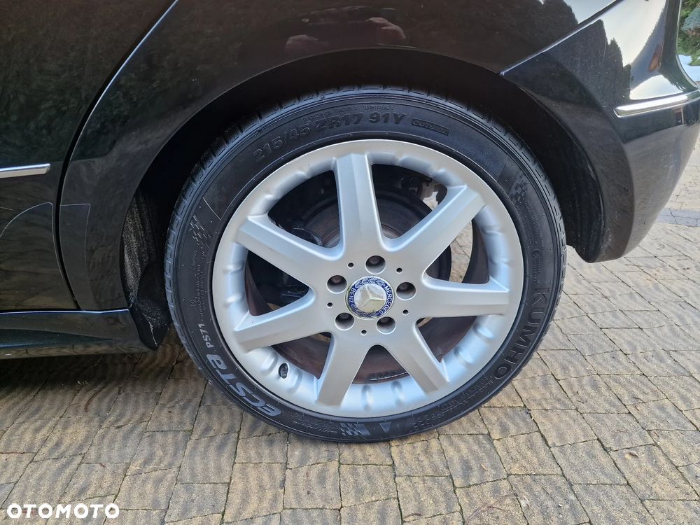 Mercedes-Benz Klasa A 200 Turbo Avantgarde - 23