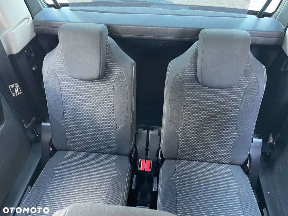 Citroën C4 Grand Picasso - 17