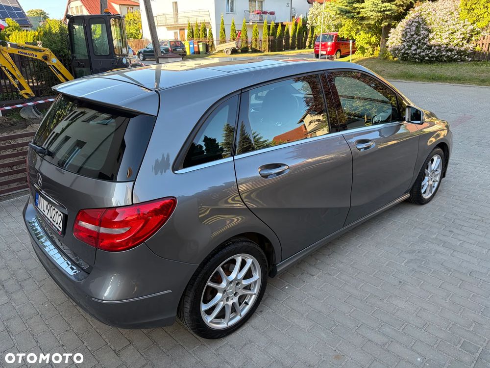 Mercedes-Benz Klasa B 180 CDI 7G-DCT - 17