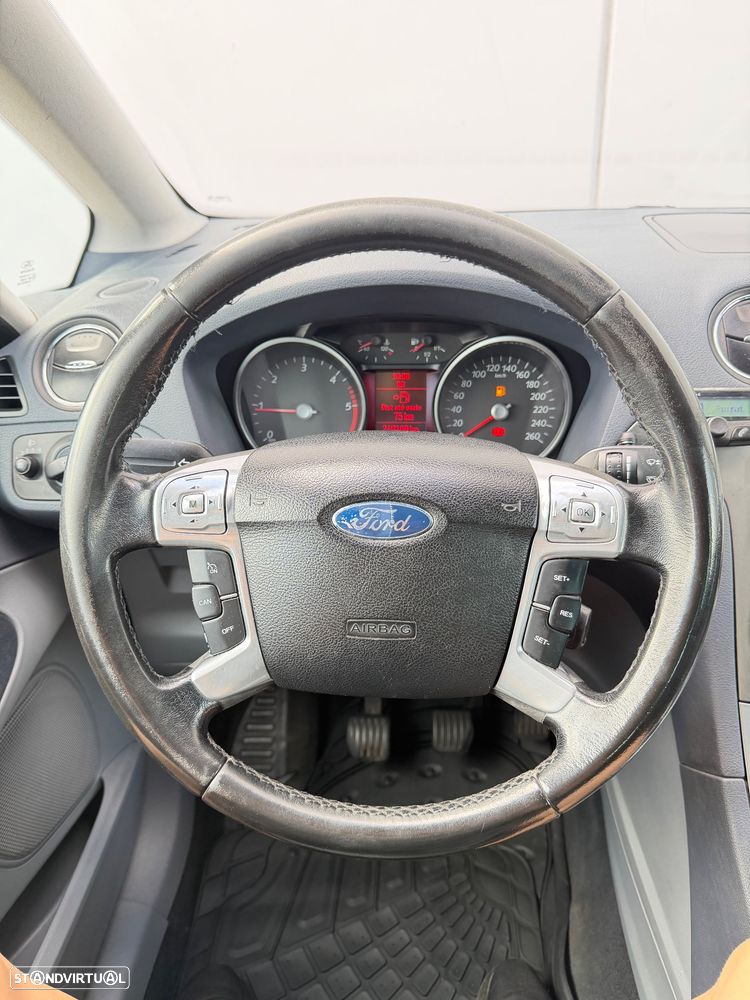 Ford S-Max 2.0 TDCi DPF Titanium - 7