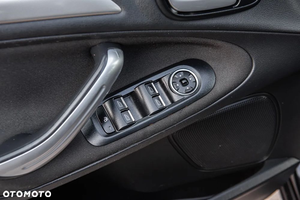 Ford S-Max 2.0 Champions Edition - 26