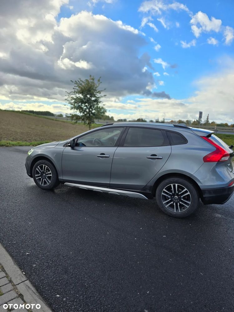 Volvo V40 D2 - 8