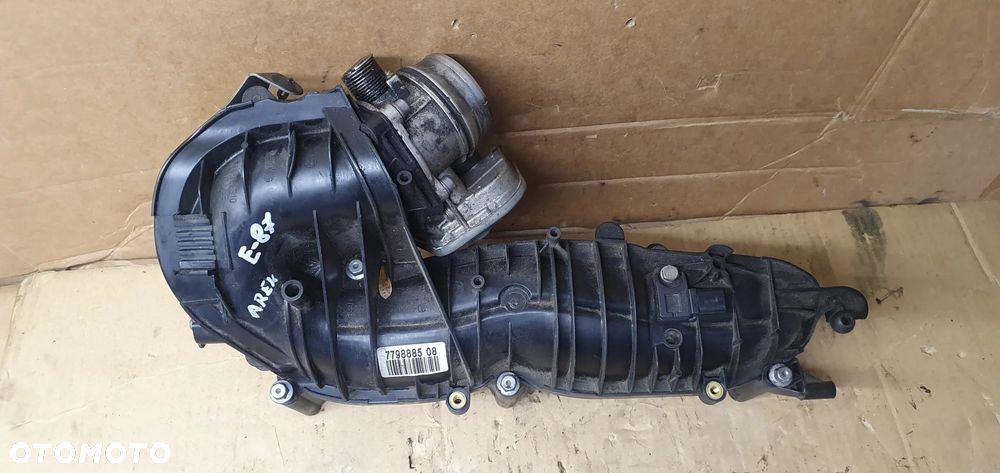Kolektor ssący przepustnica BMW I E81 E87 Lift 2.0D 7798885 - 1