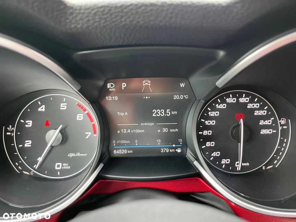 Alfa Romeo Stelvio - 26