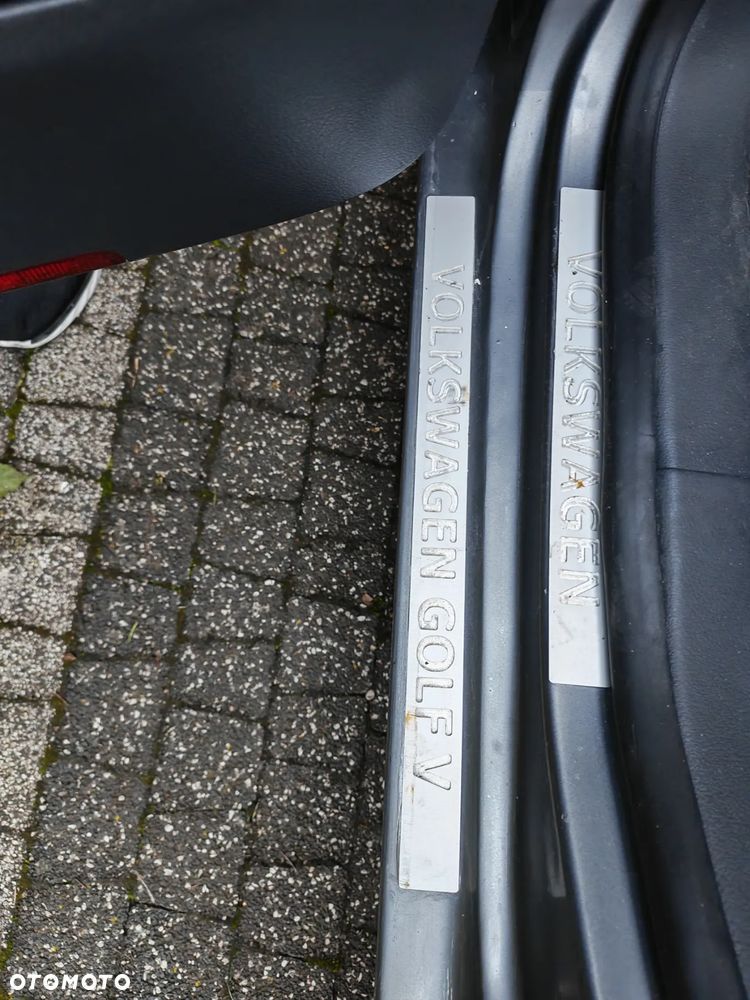 Volkswagen Golf Plus 2.0 TDI DPF Comfortline - 8