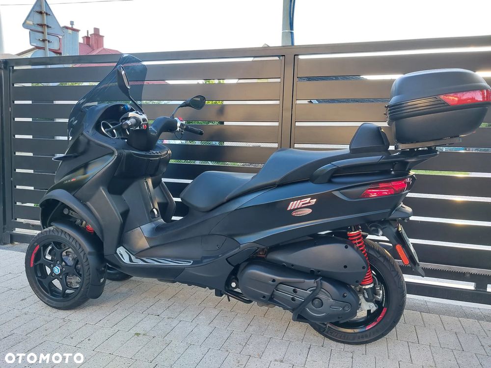 Piaggio MP-3 - 6