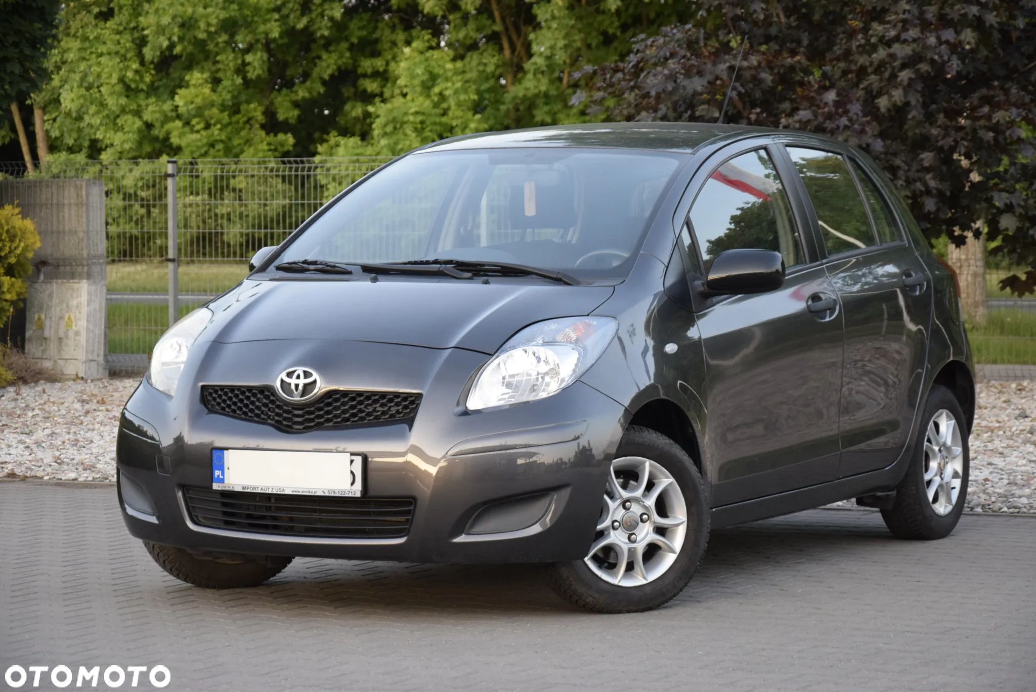 Toyota Yaris 1.0 Luna A/C - 1
