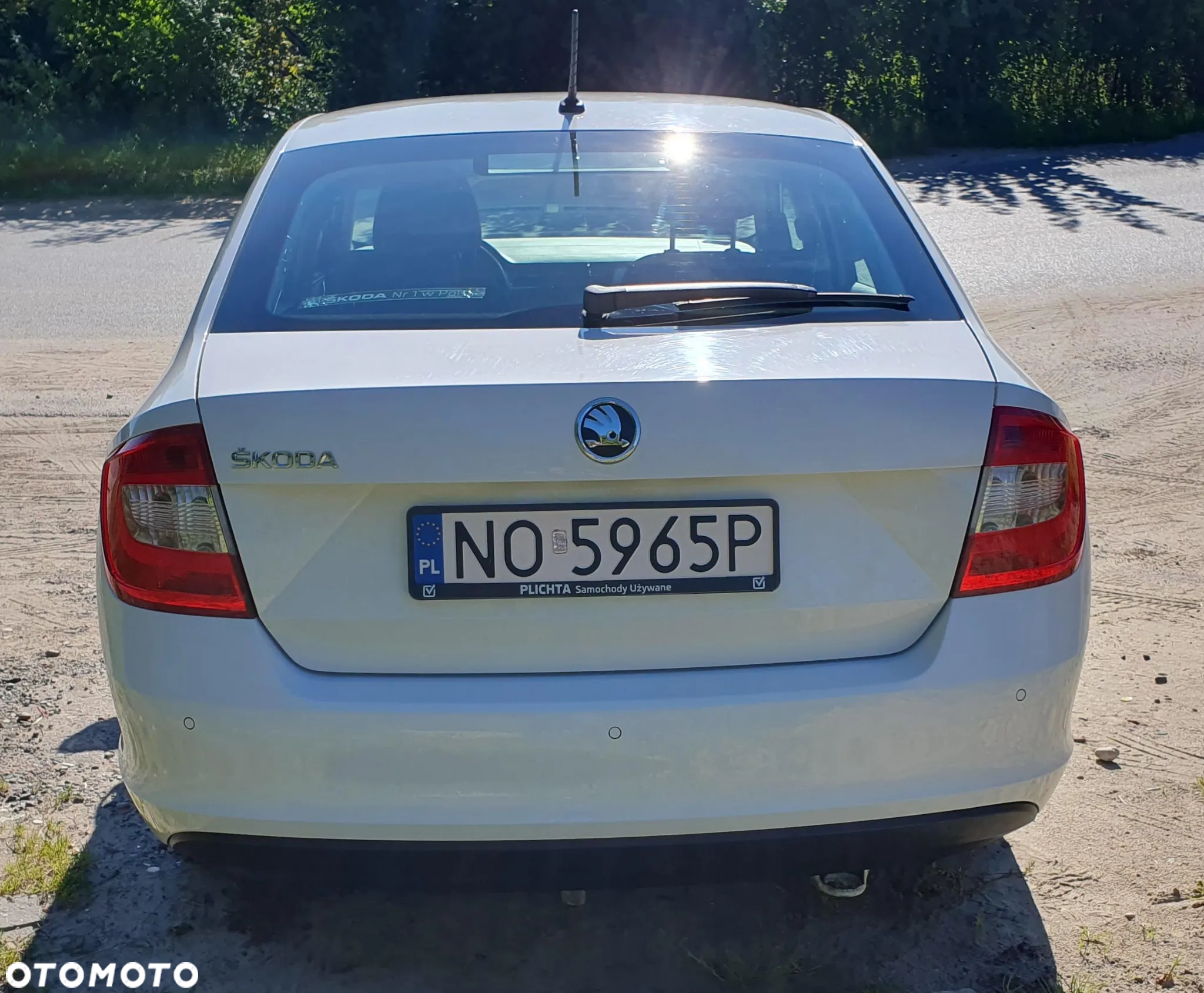 Skoda RAPID 1.2 TSI Ambition DSG - 4