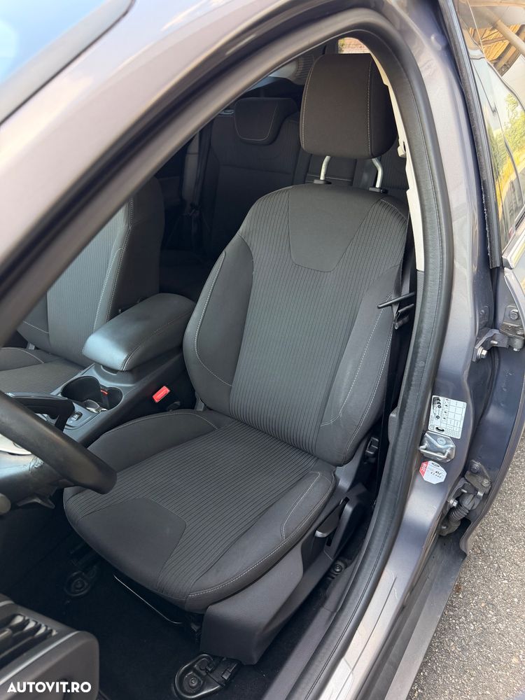 Ford Focus 1.6 EcoBoost Start-Stopp-System Titanium - 19