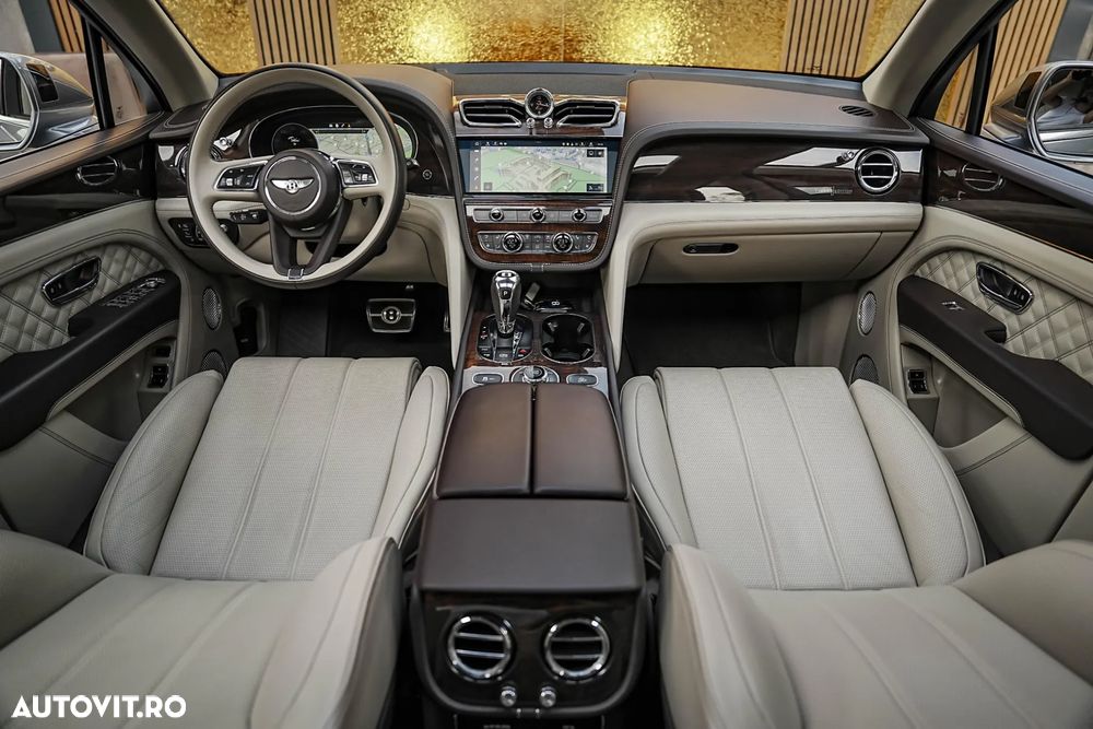 Bentley Bentayga - 28