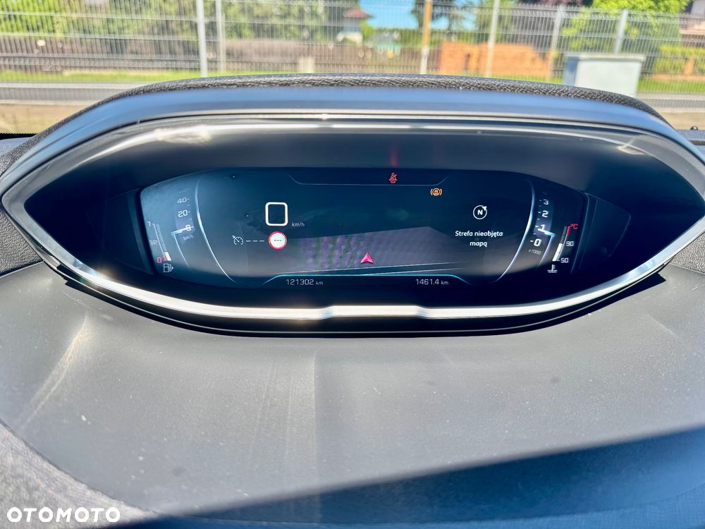 Peugeot 3008 PureTech 130 Stop & Start GPF Allure - 24