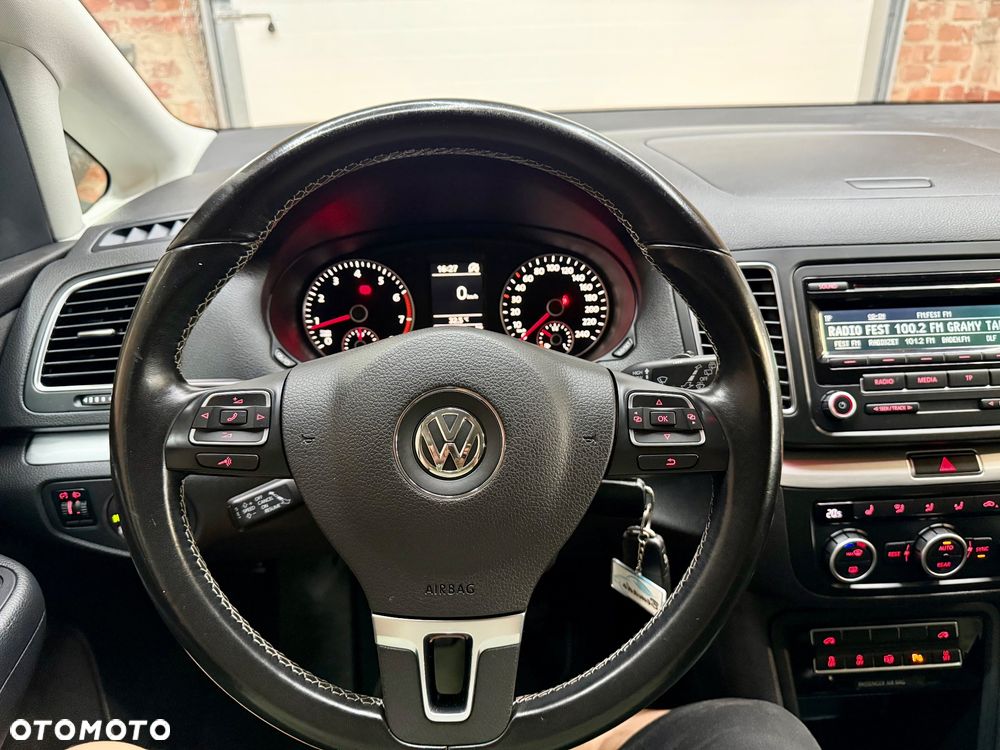 Volkswagen Sharan 1.4 TSI BlueMotion Technology Cup - 16