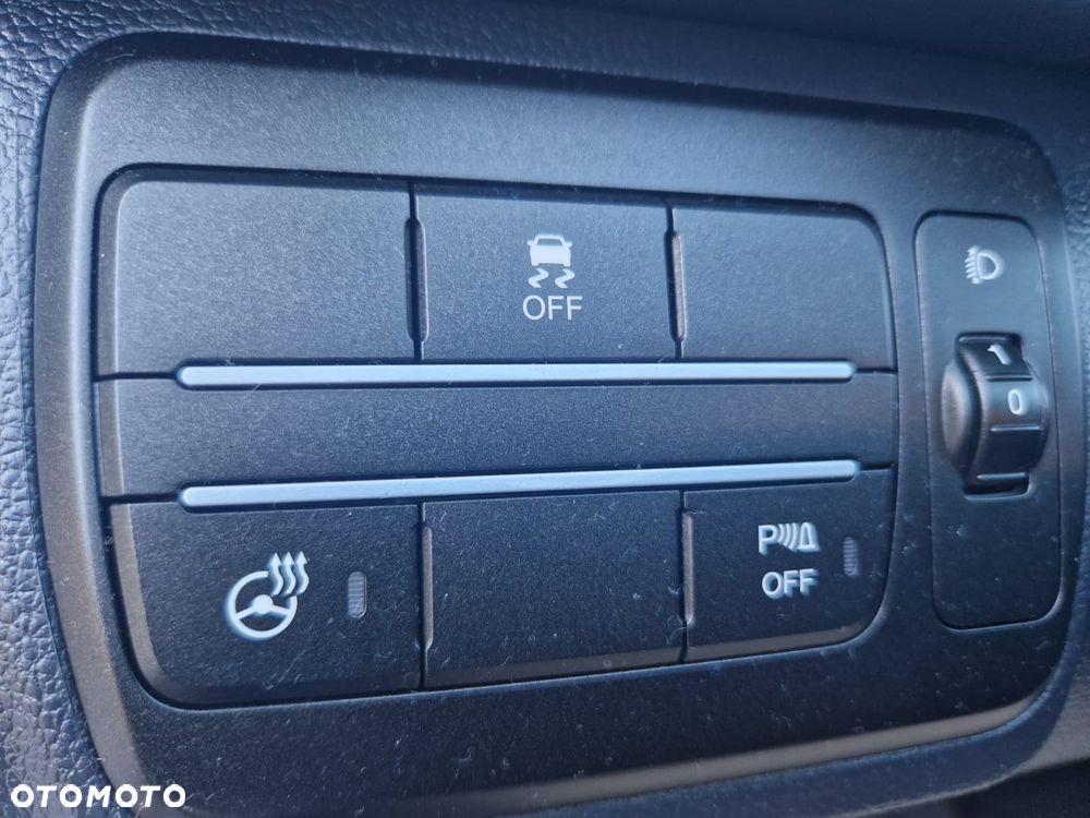 SsangYong/KGM Tivoli 1.6 D Amber - 26