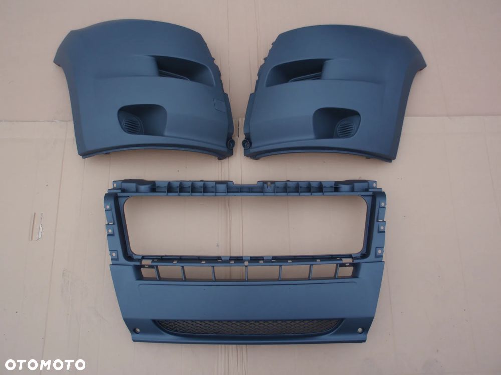DUCATO BOXER JUMPER 06-14 ZDERZAK PRZEDNI SRODEK NOWY SRODKOWY - 1