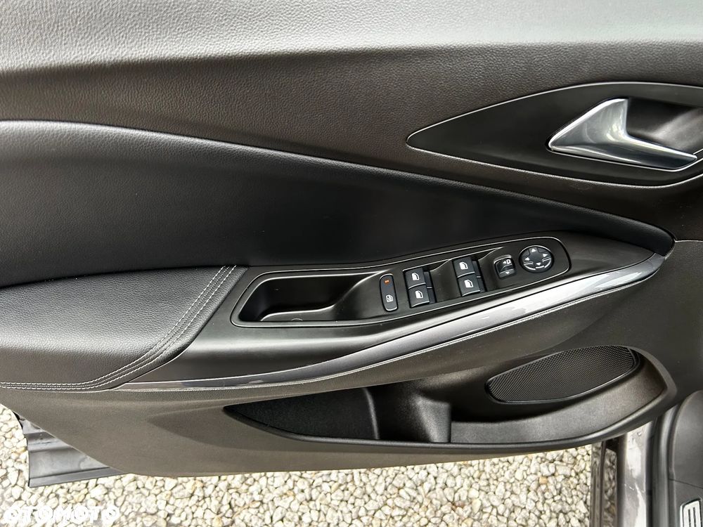 Opel Grandland X 1.6 DI Start/Stop INNOVATION - 36