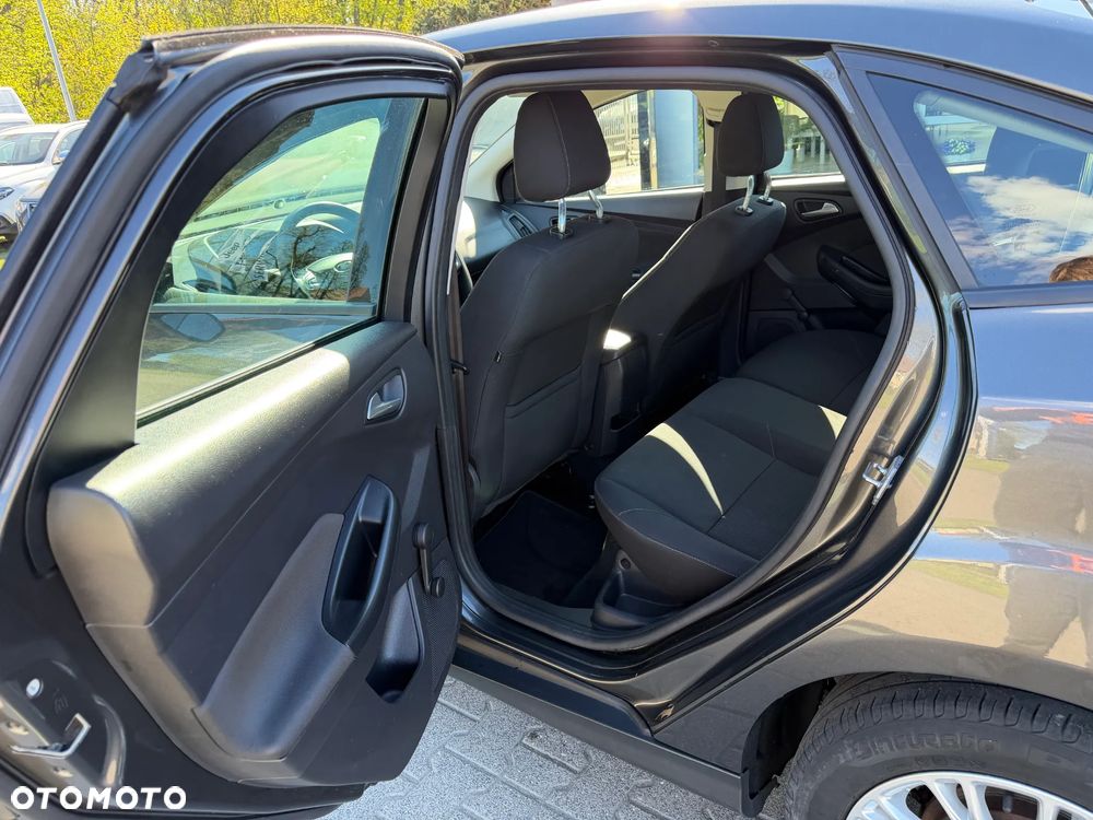 Ford Focus 1.6 SYNC Edition - 14