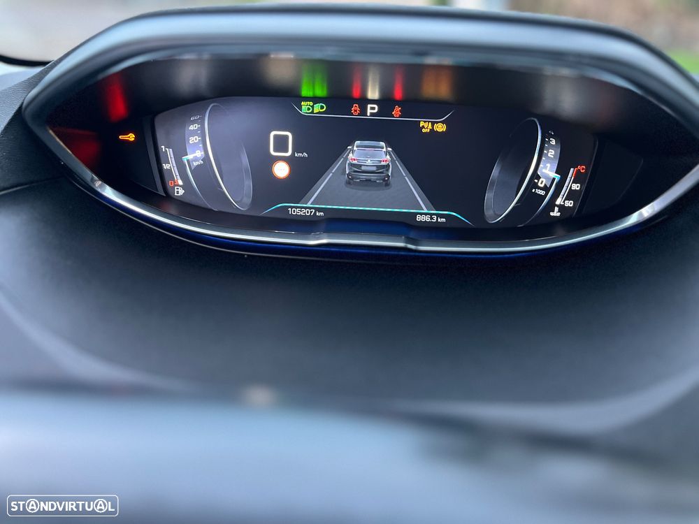 Peugeot 3008 PureTech 130 Stop & Start GPF EAT8 Allure - 11