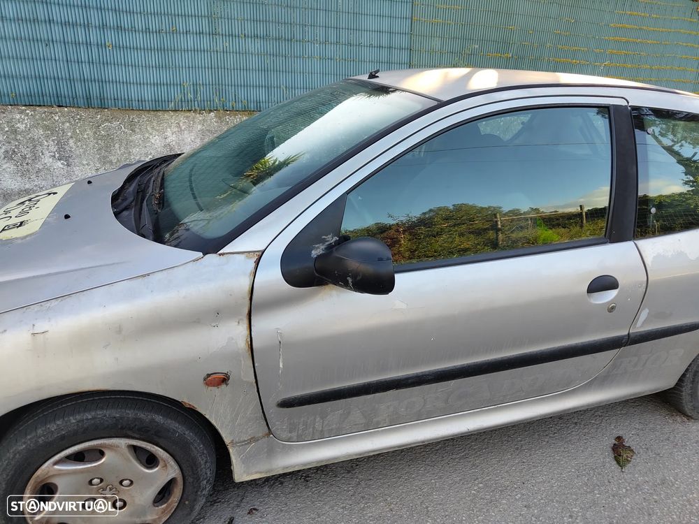 Peugeot 206 1.1 Color Line - 4
