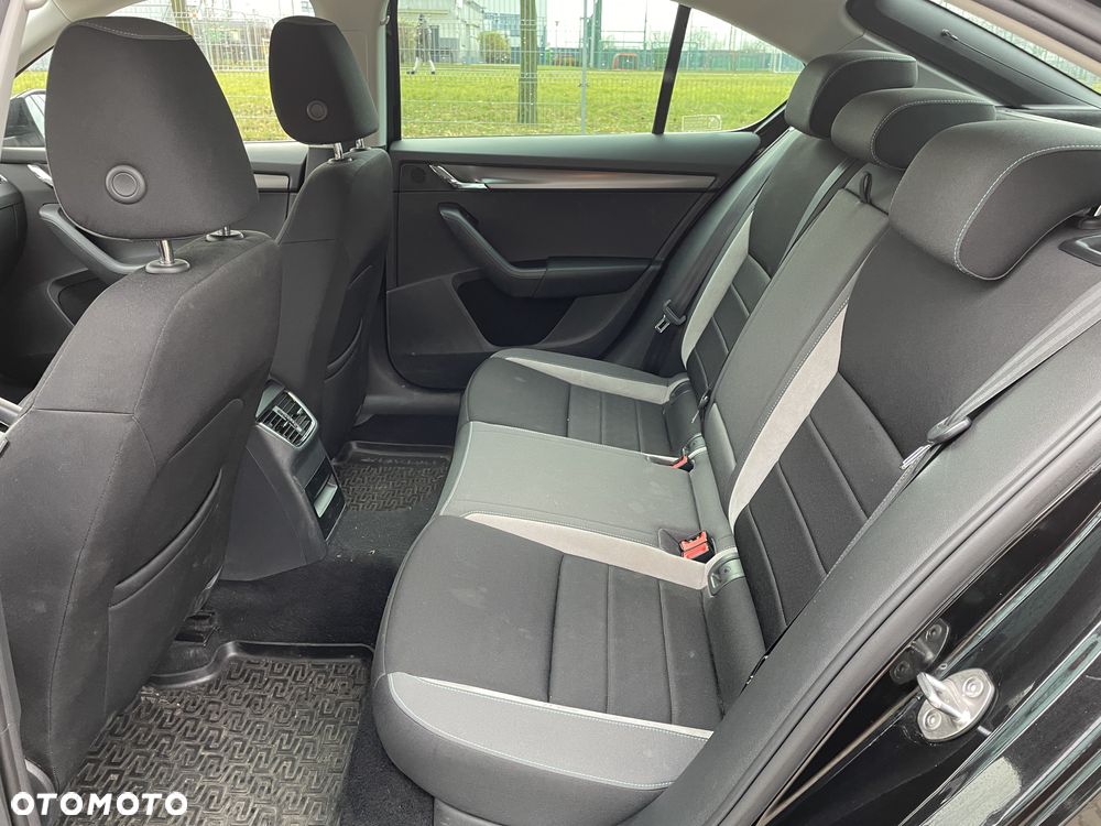 Skoda Octavia 1.4 TSI Joy - 14