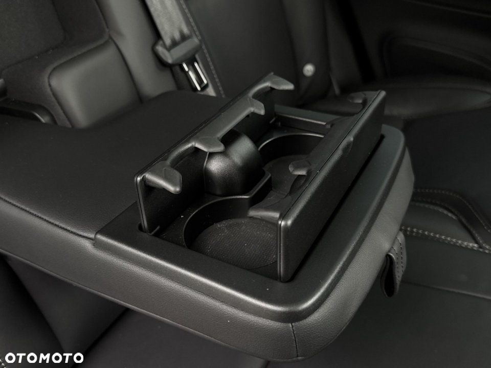 Volvo XC 90 - 12