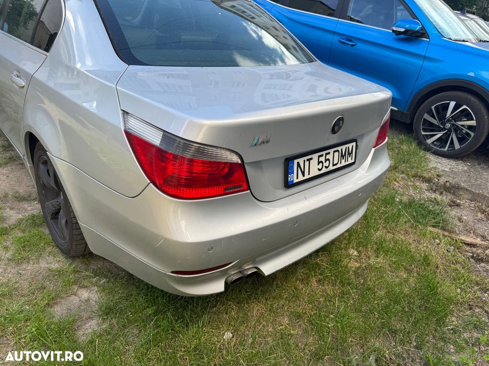BMW Seria 5 525d Aut. - 7