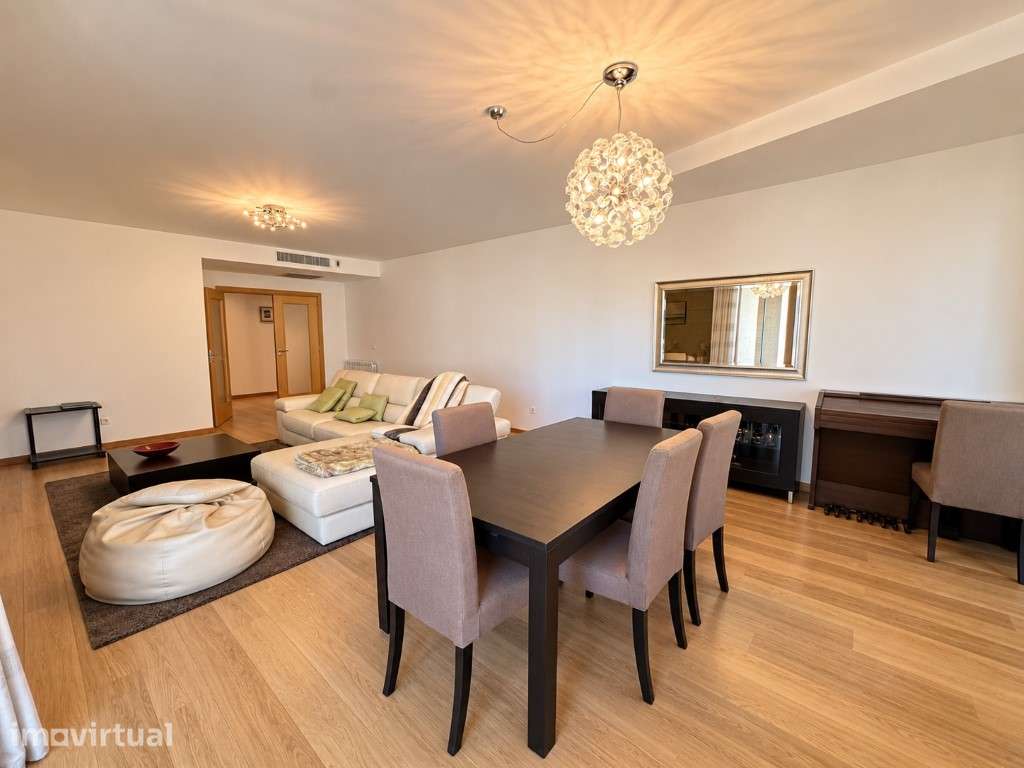 T4 com 165 m², Infantado - Grande imagem: 5/31